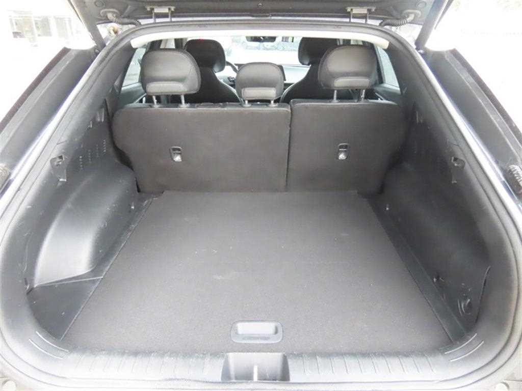 Kia EV6 — photo 05
