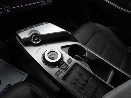 Kia EV6 — photo 16