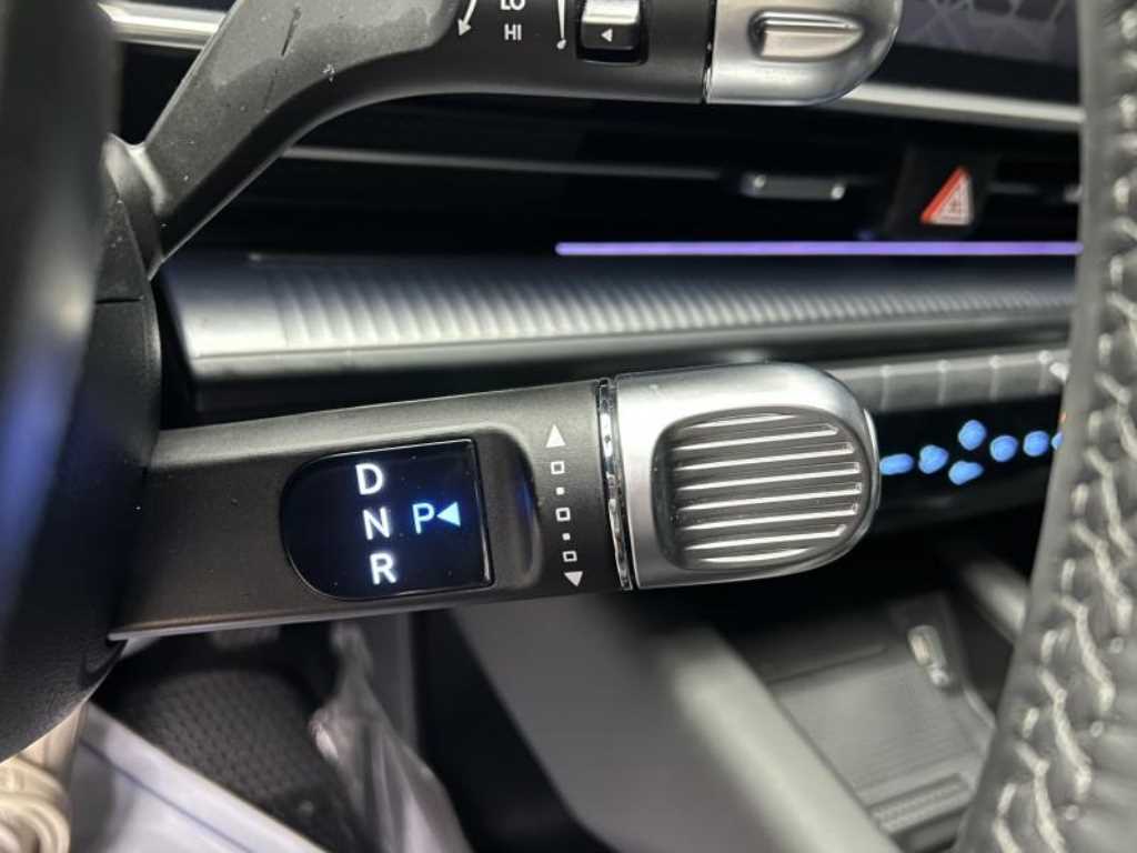 Hyundai Ioniq6 — photo 14