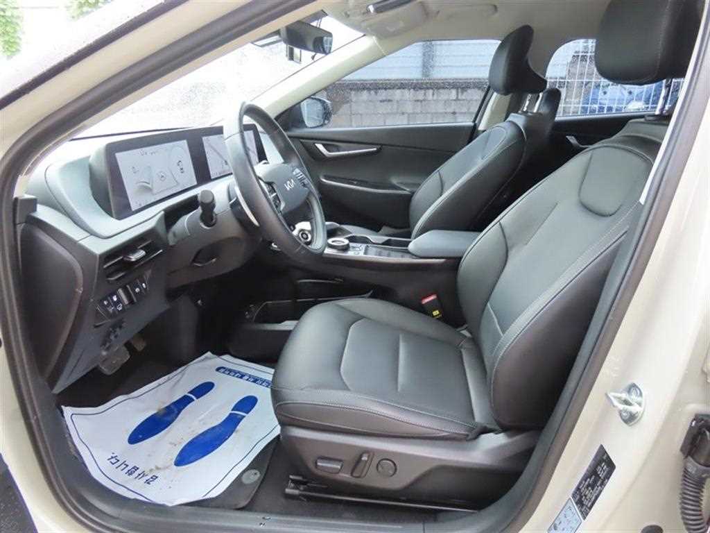 Kia EV6 — photo 07