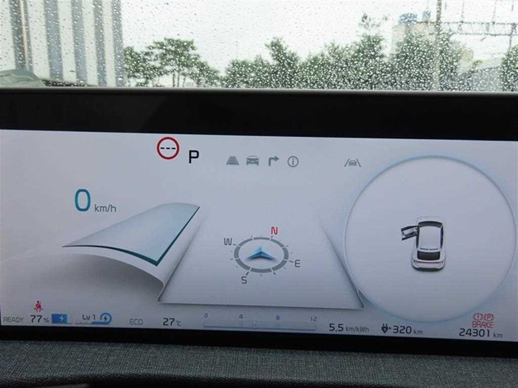 Kia EV6 — photo 13