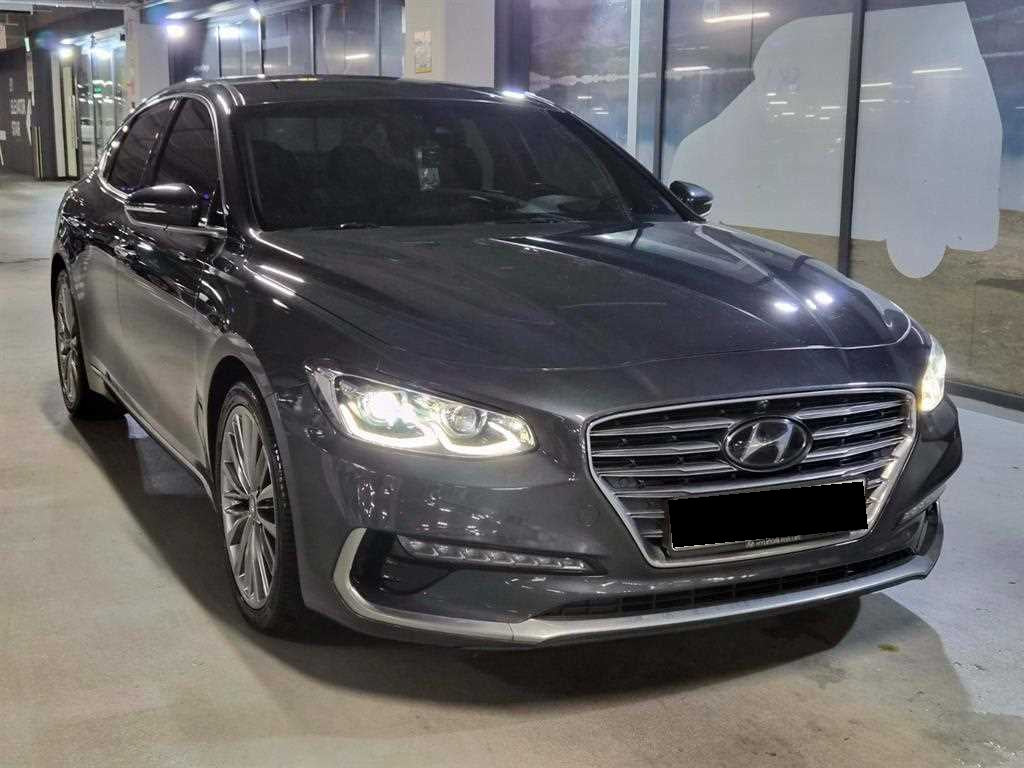 Hyundai Grandeur — photo 01