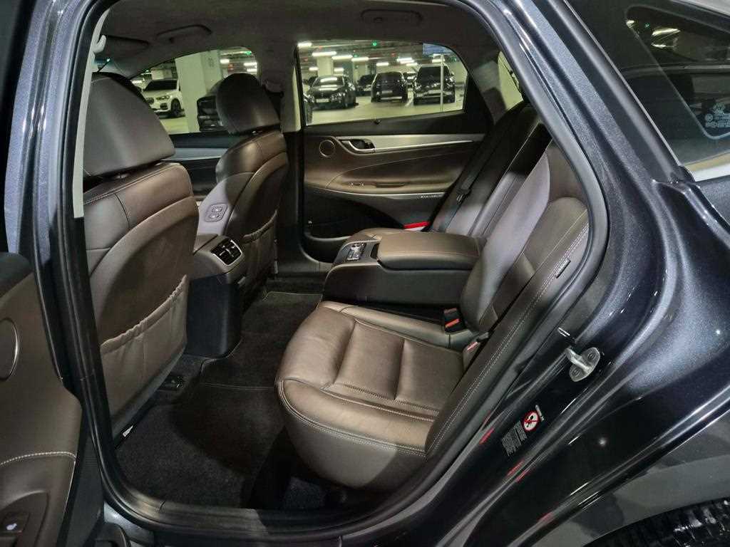 Hyundai Grandeur — photo 07