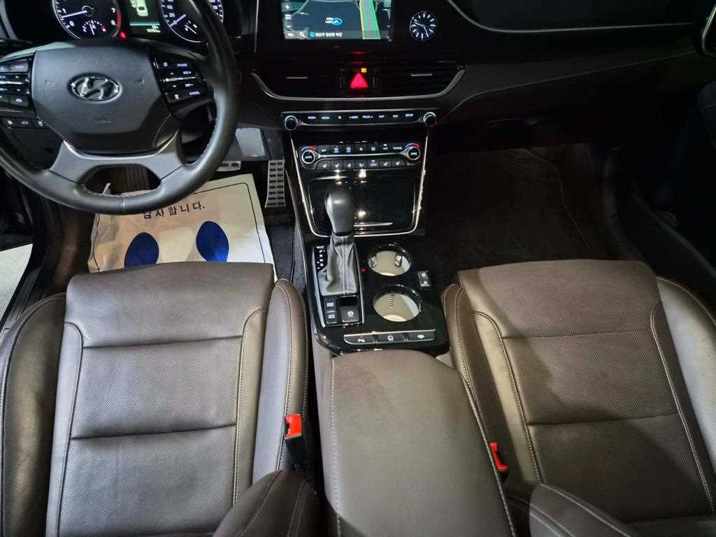 Hyundai Grandeur — photo 10