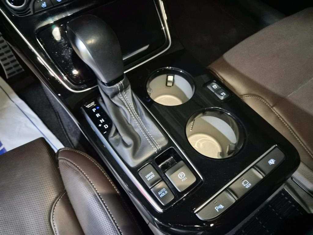 Hyundai Grandeur — photo 11
