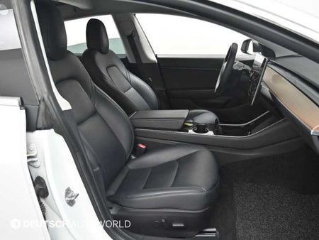 Tesla Model 3 — photo 10