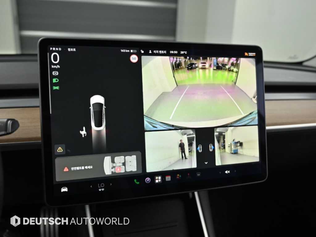 Tesla Model 3 — photo 15