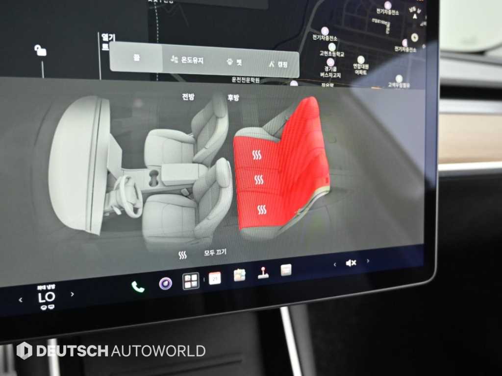 Tesla Model 3 — photo 16