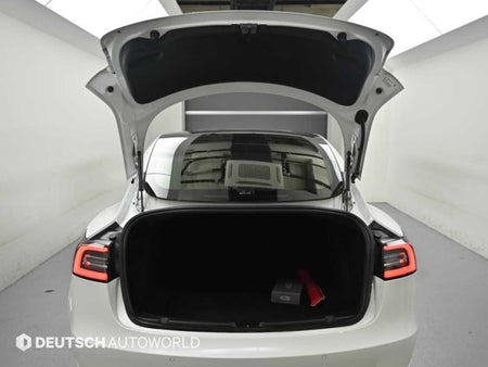 Tesla Model 3 — photo 19