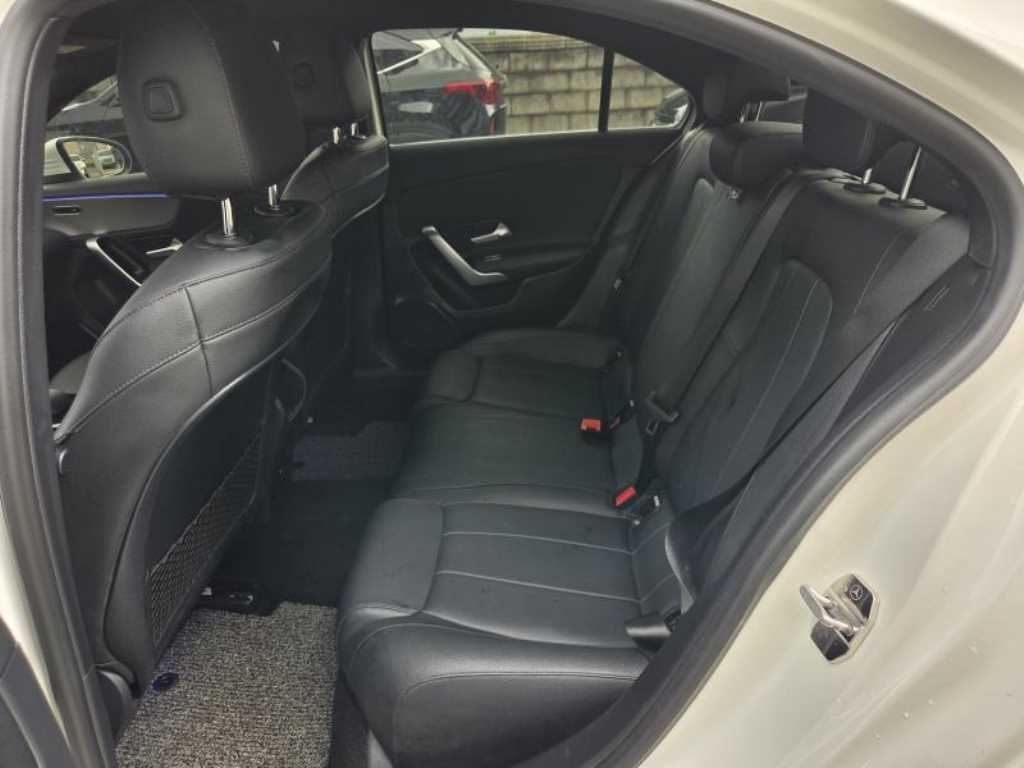 Mercedes-Benz A-Class — photo 06