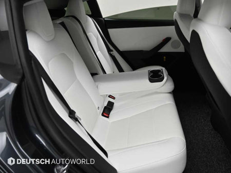 Tesla Model 3 — photo 12