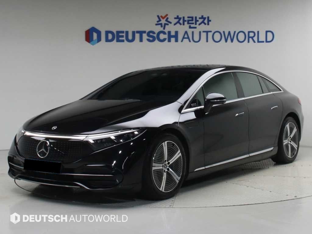 Mercedes-Benz EQS — photo 01