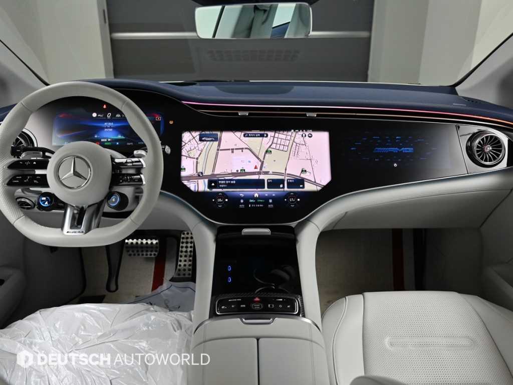 Mercedes-Benz EQE — photo 07