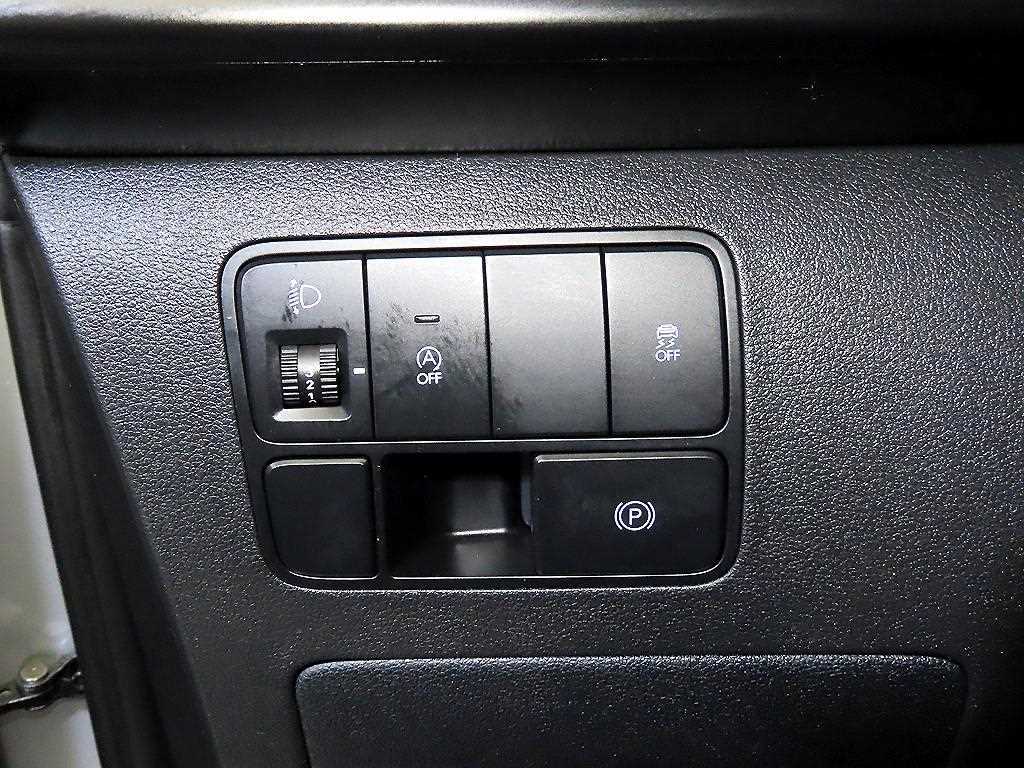 Hyundai Staria — photo 14