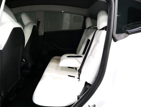 Tesla Model Y — photo 09