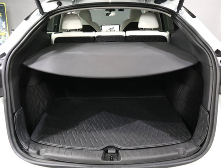 Tesla Model Y — photo 18
