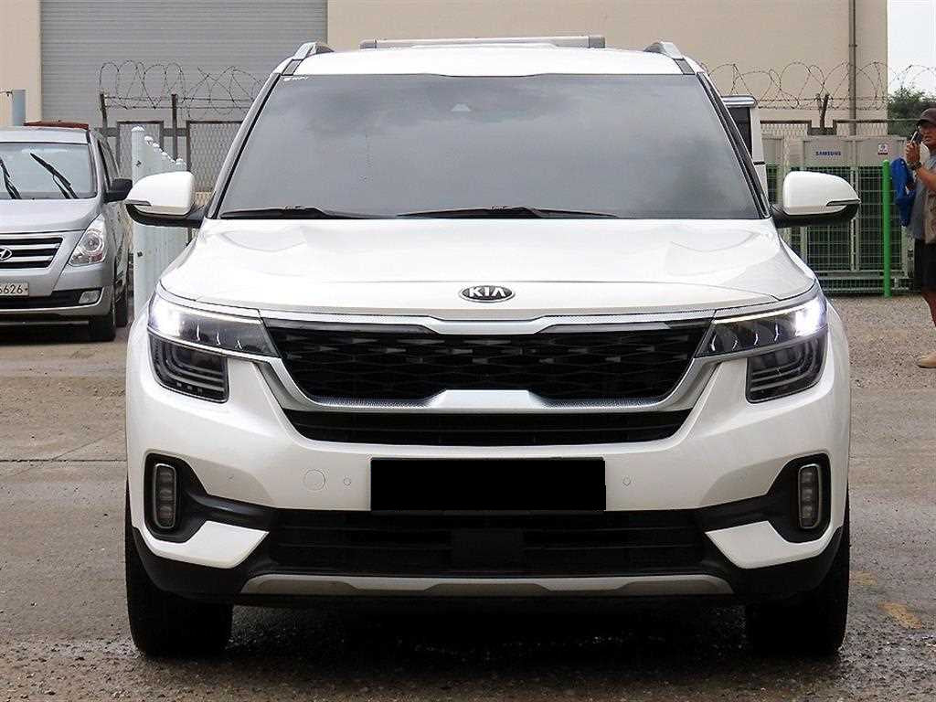 Kia Seltos — photo 01