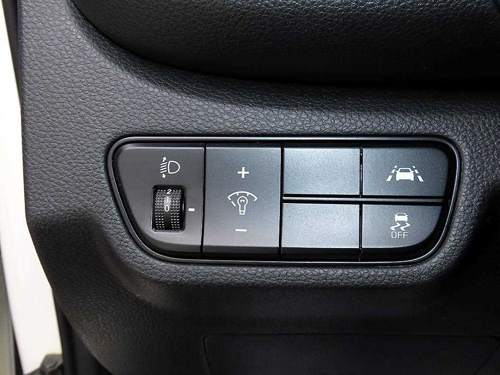 Kia Seltos — photo 11