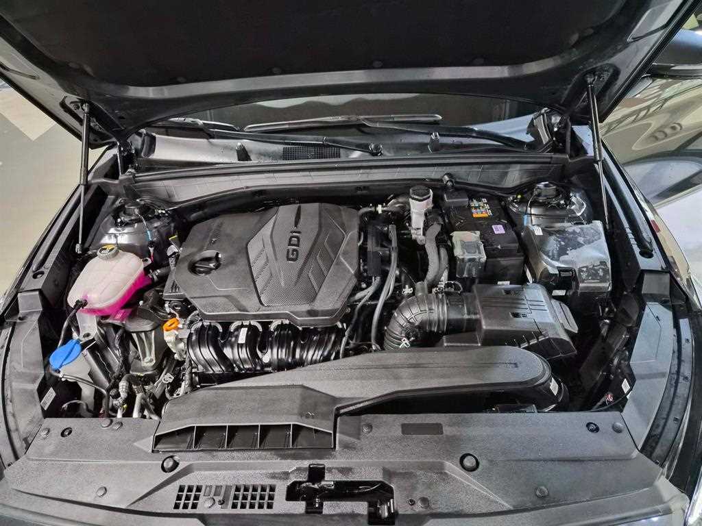 Kia K8 — photo 19