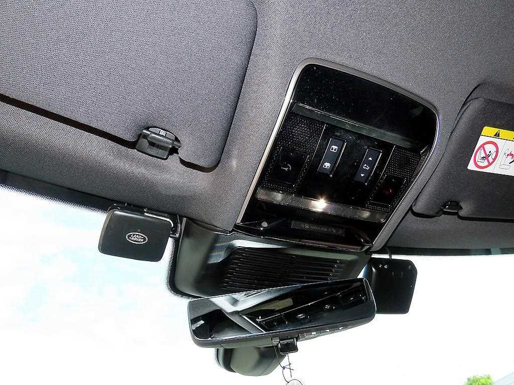 Land Rover Range Rover Sport — photo 14