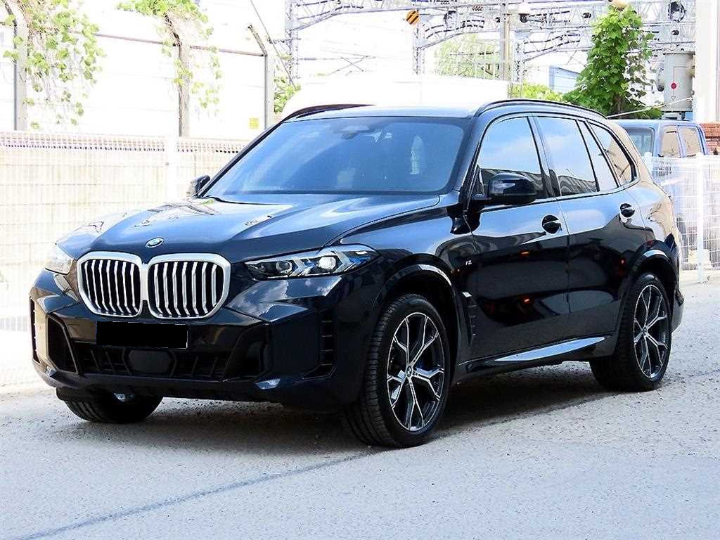 BMW X5 — photo 02