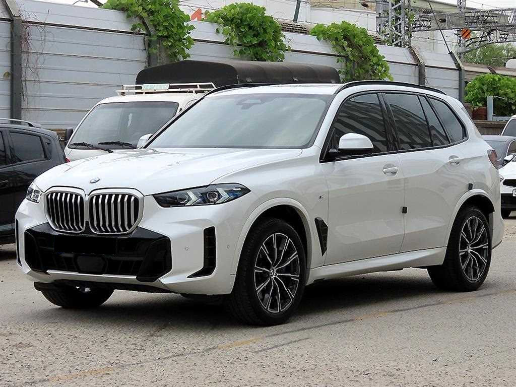 BMW X5 — photo 02