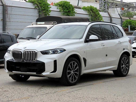 BMW X5 — photo 02