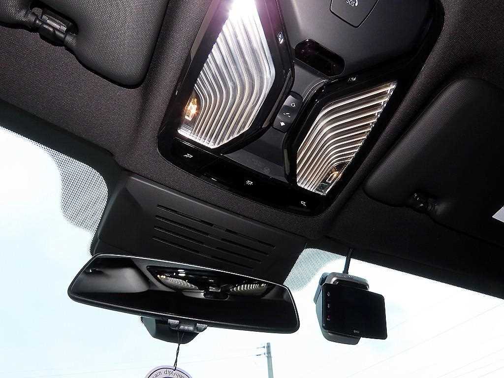 BMW X5 — photo 15