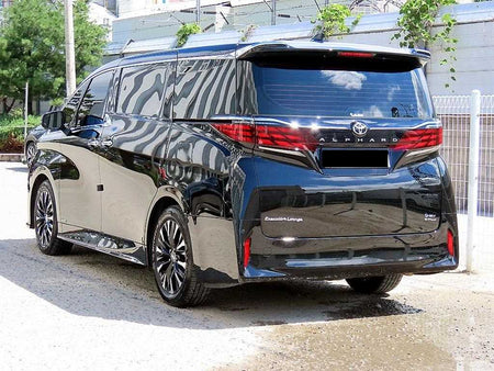 Toyota Alphard — photo 03