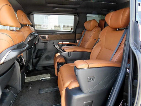 Toyota Alphard — photo 06