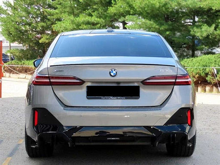 BMW 5-Series — photo 04
