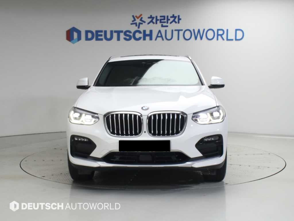 BMW X4 — photo 03