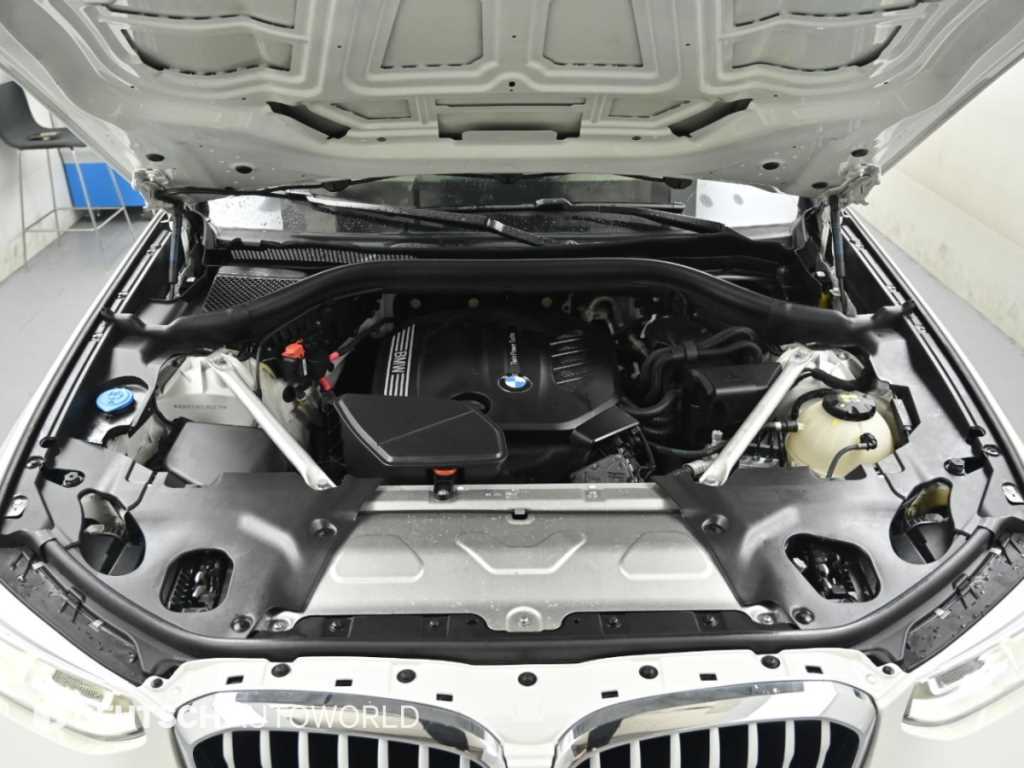 BMW X4 — photo 06