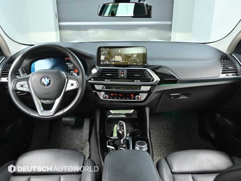 BMW X4 — photo 07