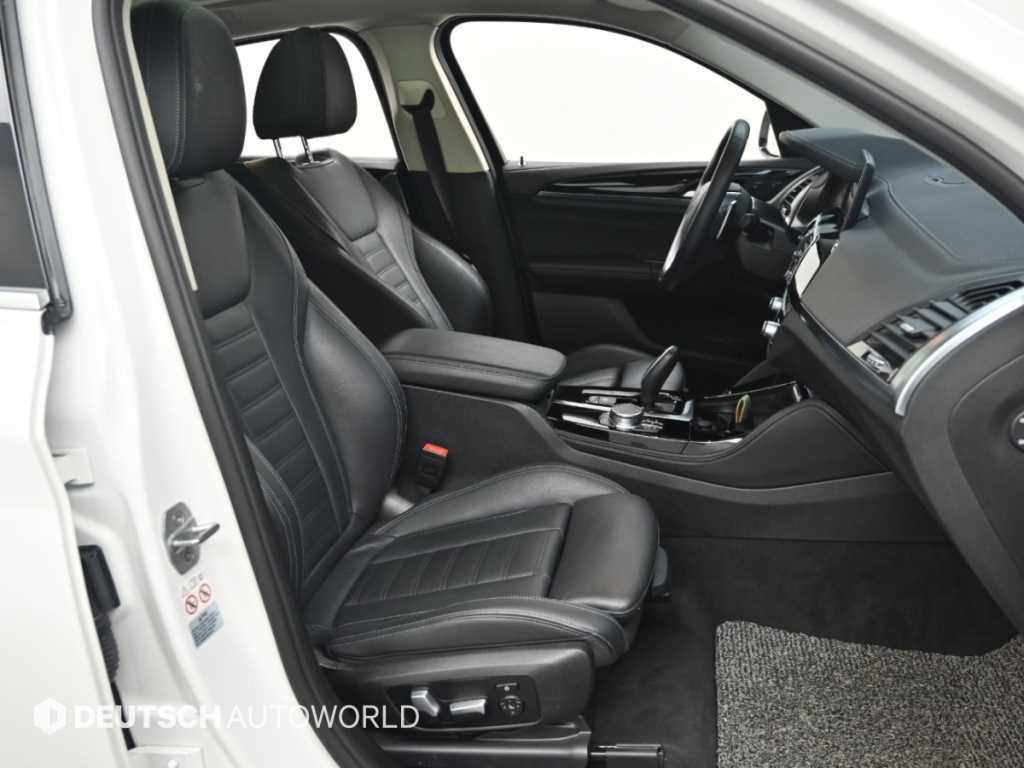 BMW X4 — photo 10