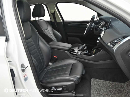 BMW X4 — photo 10