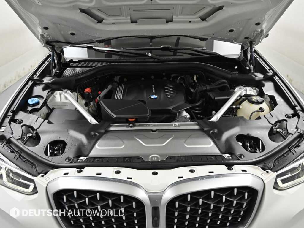 BMW X4 — photo 06
