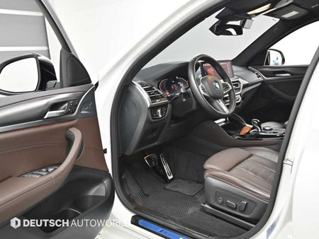 BMW X4 — photo 11