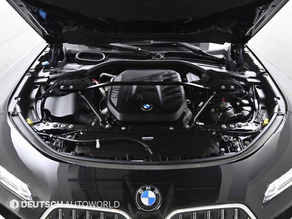 BMW 7-Series — photo 06