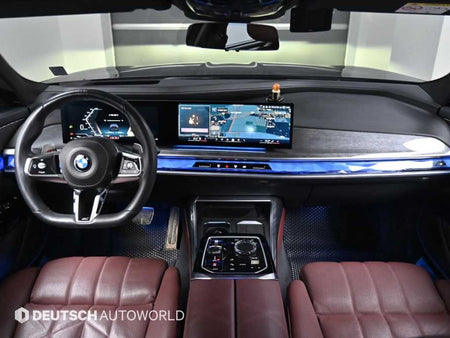BMW 7-Series — photo 07