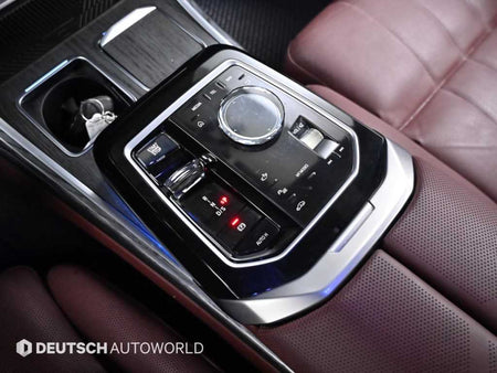 BMW 7-Series — photo 09