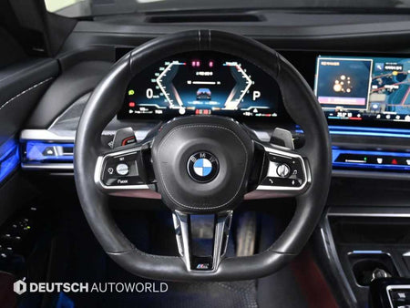 BMW 7-Series — photo 13