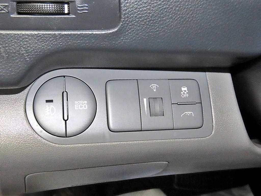 Hyundai Starex — photo 14