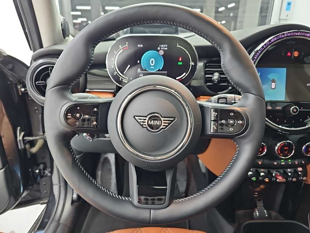 Mini Cooper — photo 09