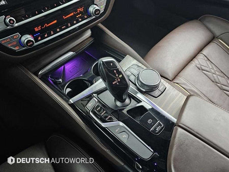 BMW 5-Series — photo 09