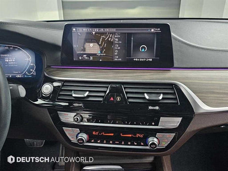 BMW 5-Series — photo 14