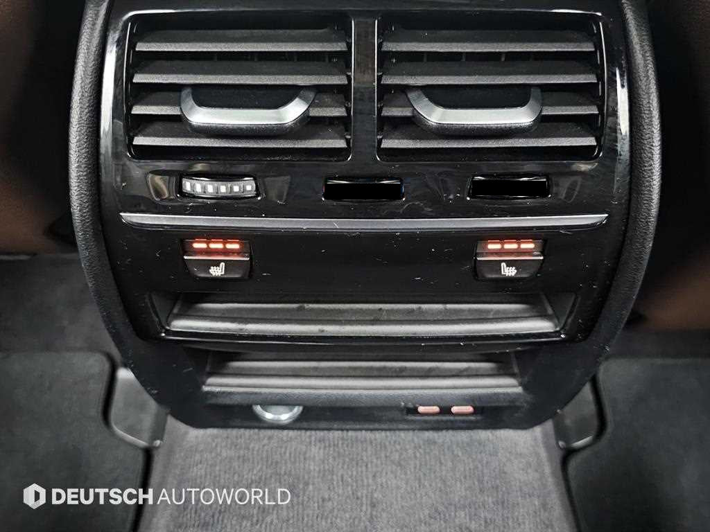 BMW 5-Series — photo 16