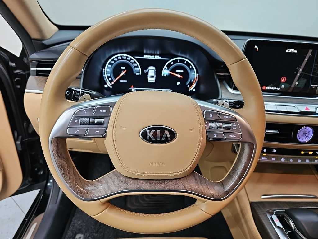 Kia K9 — photo 09