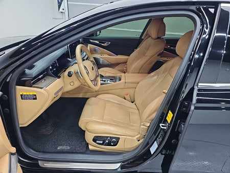 Kia K9 — photo 11