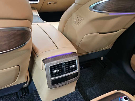 Kia K9 — photo 14